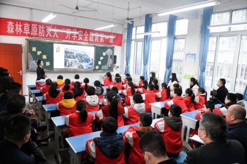 湖南卫视开学第一课安全教育直播，你准备好了吗？