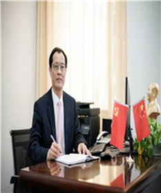 湖南省教育厅纪检组黄文龙，其角色与影响之谜？
