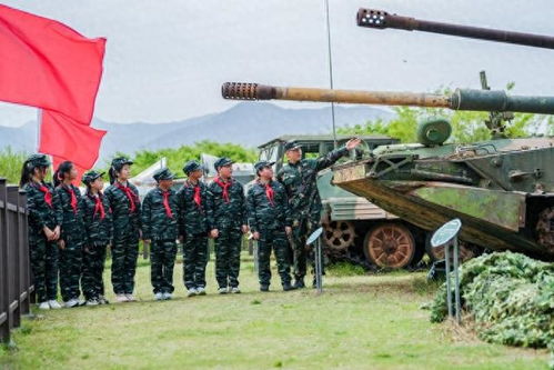 湖南军联国防基地，泸定桥飞夺背后的故事？