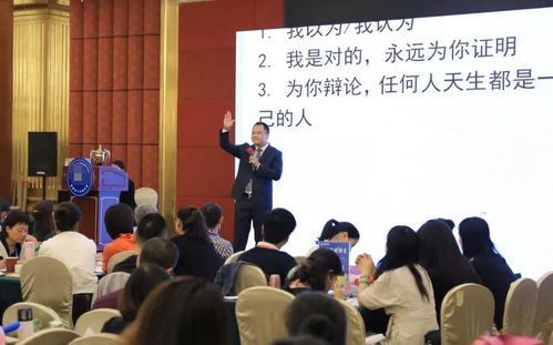 湖南岳阳弦歌青少年素质教育学校，如何培养未来领袖？