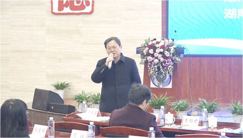湖南省教育厅副厅长安化，其政策导向如何影响教育发展？